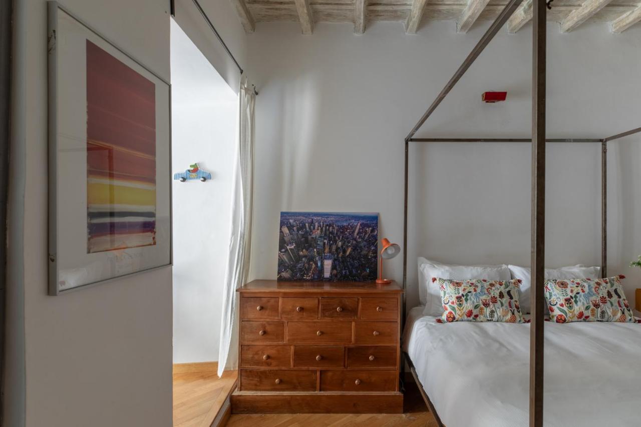 Iflat Colorful And Wood Near The Synagogue Apartment Rome Luaran gambar